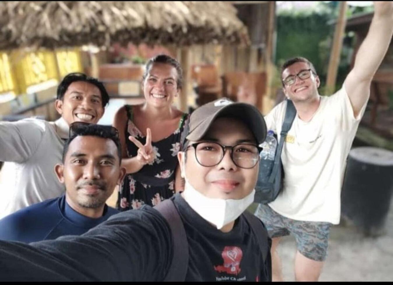 Bujak Permai Villa Matahari Lombok Ntb 프라야 외부 사진