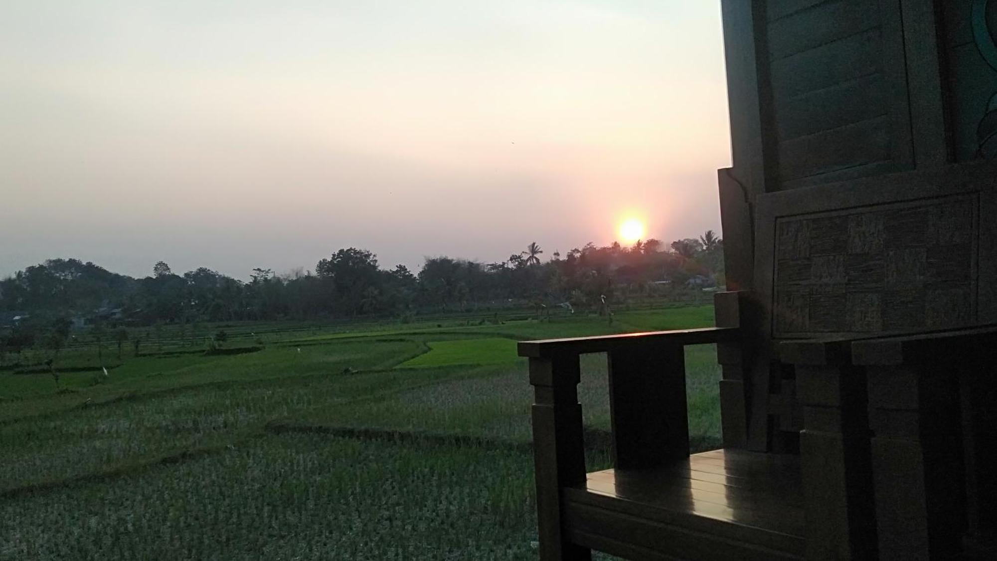 Bujak Permai Villa Matahari Lombok Ntb 프라야 외부 사진