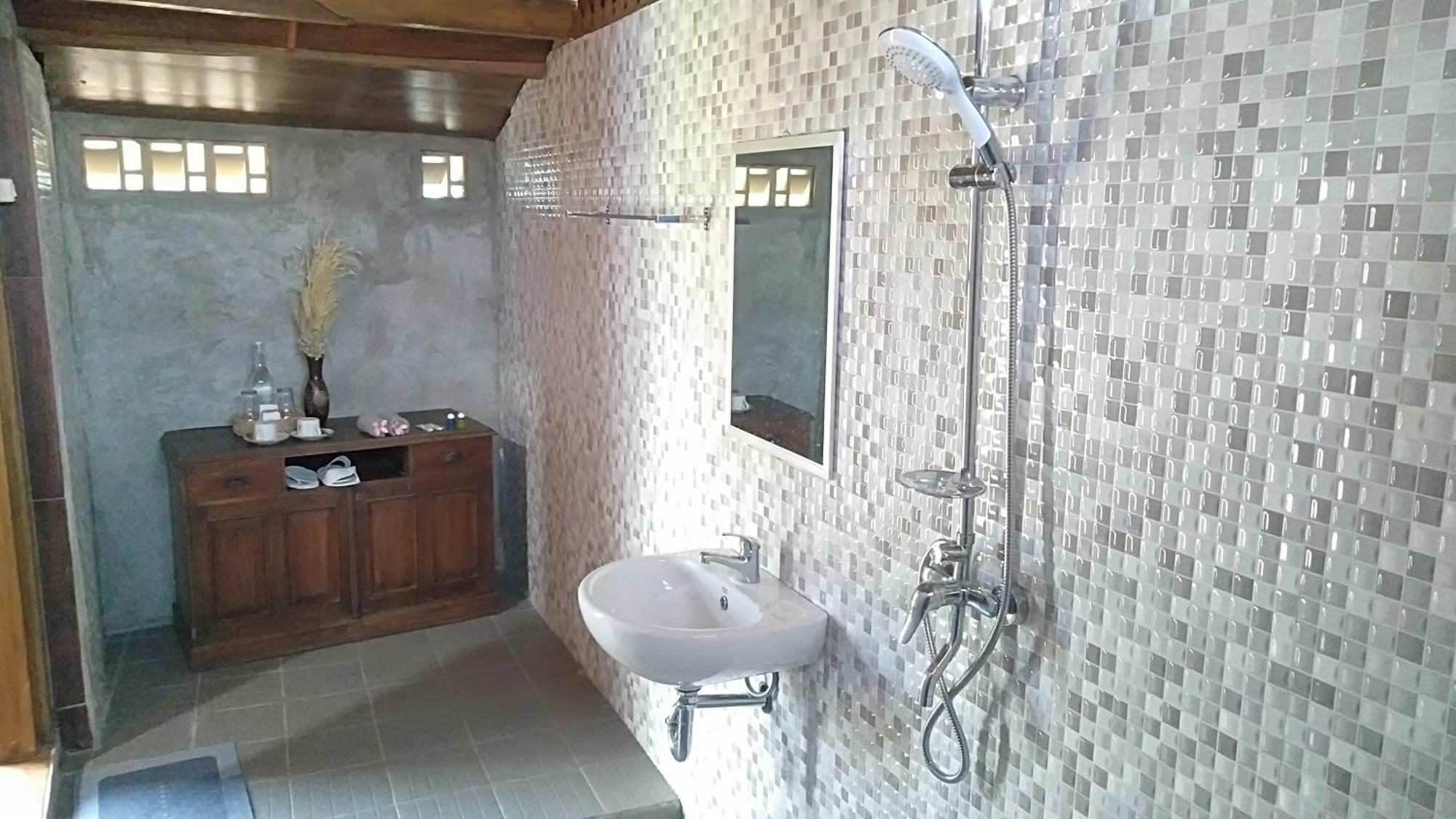 Bujak Permai Villa Matahari Lombok Ntb 프라야 외부 사진
